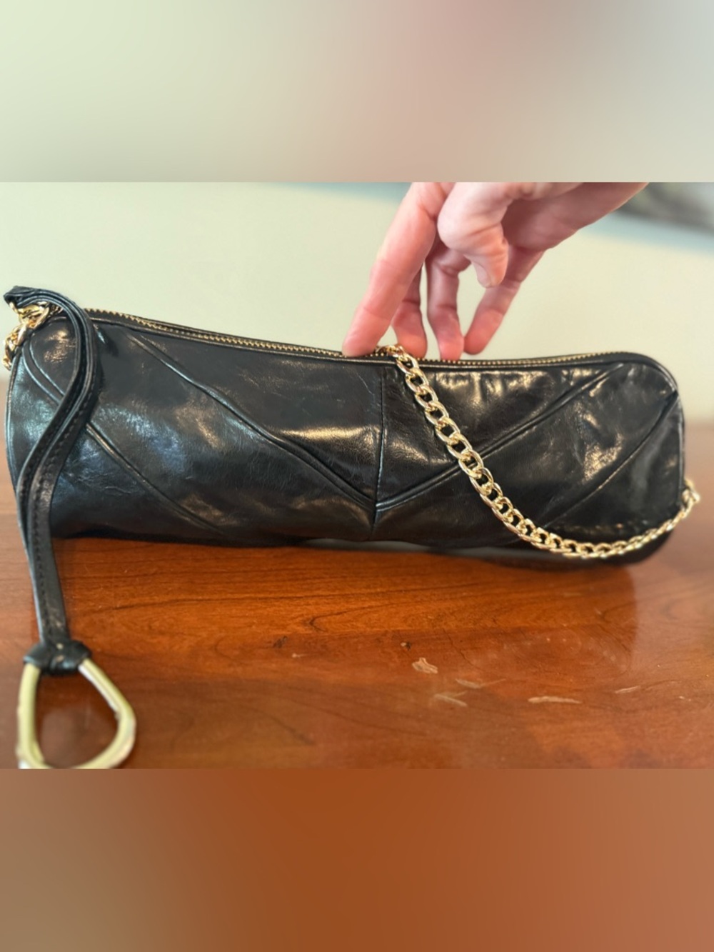 Vintage Kooba Oversized Leather Barrel Clutch w/ Wristlet & Removable Chain - Picture 3 of 10